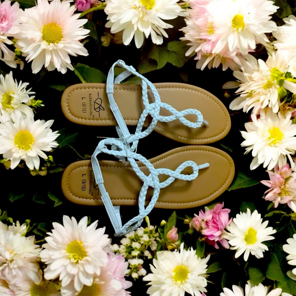 Bobbie Brooks White Braided Sandals Size L 9/10